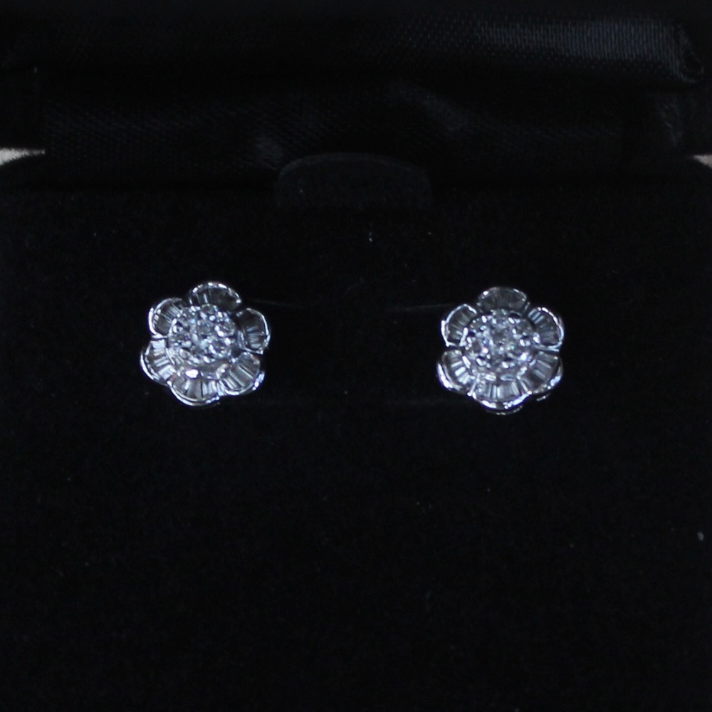 Diamond Flower Earrings